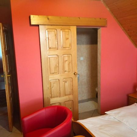 Hotel A-Privat Liptovský Mikuláš Esterno foto